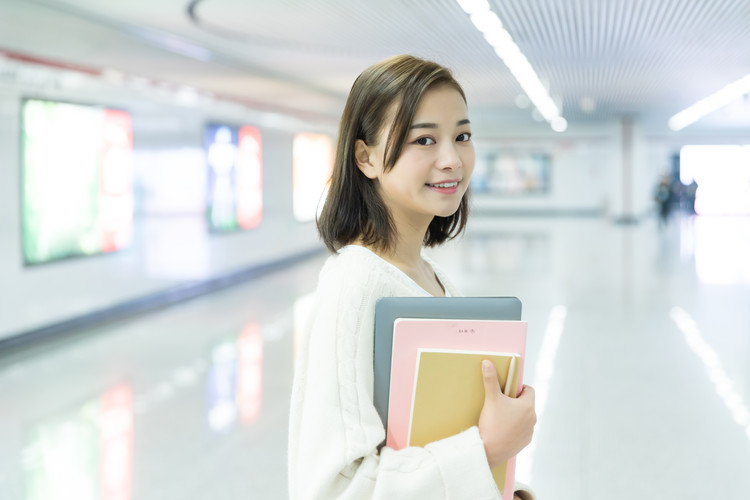 安徽绿海商务职业学院五年制大专收往届生吗